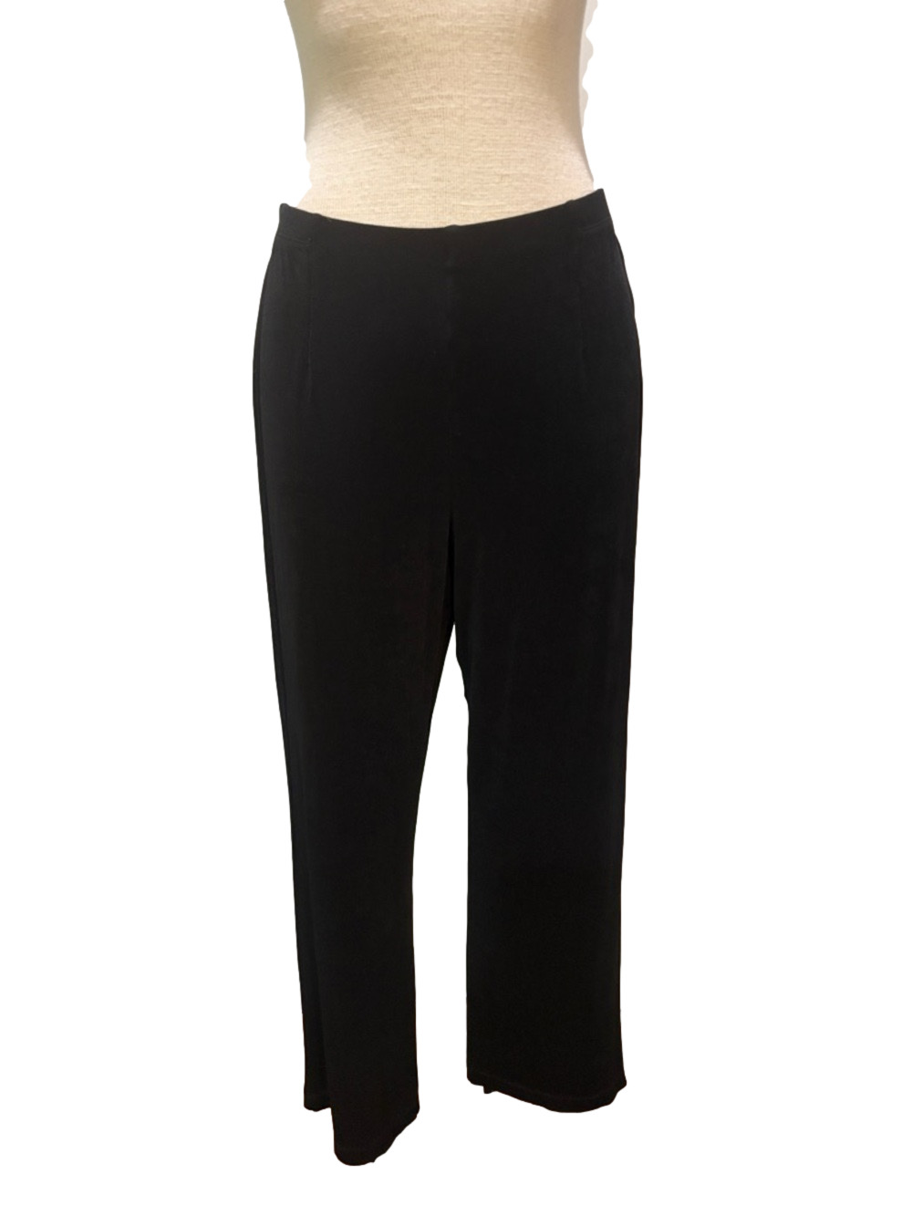 Chico’s Travelers  sz 2( large) black elastic waist pull on pants